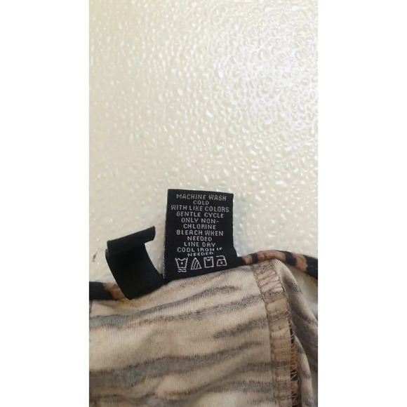 Animal Print Long Sleeve Peplum Top V Neck Blouse - Picture 12 of 15